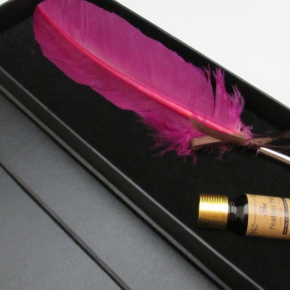 Perfect Gift for Christmas Magenta Quill Pen - Picture 3 of 4